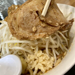 豚ソバ専門店 麺屋 晴 - 汁なし豚ソバ(並)+うずら@1,000円