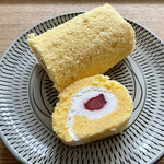 コメコロールズ - いちごフロマージュロール(ミニ)