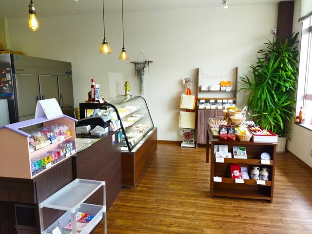 おかしの平和堂 新庄駅東口店 - 新庄（ケーキ）の写真