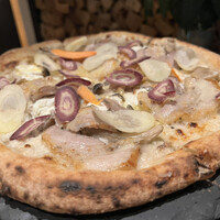 800°DEGREES ARTISAN PIZZERIA - 