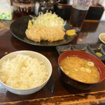 Katsudon Takatsu - 上ロース定食（150g）　1400円