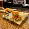 天然塩焼肉飛鳥座 - 料理写真:白菜キムチとカクテキキムチ