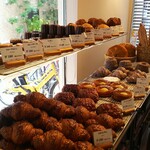 Patisserie TRES CALME - 店内　パンエリア