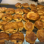 ブランジュリー パリの空の下 - 