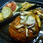 アールエフワン ソーザイ - 料理写真:☆ハンバーグ3種きのこソースグリル野菜セット(≧▽≦)~♡☆