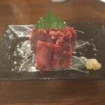 うみとはたけ - マグロの顎肉。筋肉質でしゃくっとした歯ごたえ