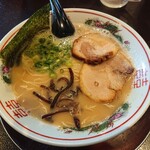 らーめん しん - とんこつ（博多）ラーメン