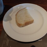 燕三条イタリアンBit - 食パン