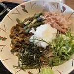 今日亭 - 山菜おろし蕎麦924円