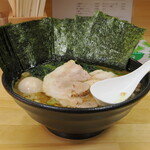 ラーメン 三亀 - 特三亀ラーメン