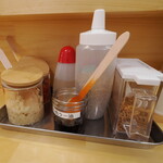 ラーメン 三亀 - 薬味類