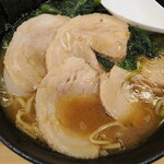 ラーメン 三亀 - チャーシュー