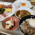Prince Hotel Lake Biwa Otsu - 近江牛の白ワイン煮込み牛丼、温玉乗せ