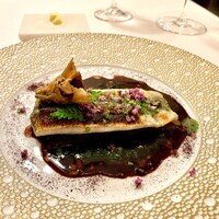 ラ・トゥーエル - 鮎のミルフィーユ仕立て