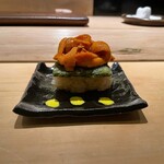Udatsu Sushi - バフンウニ