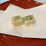 天喜 - イカ　大葉乗せ