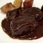 彩香亭 - イベリコ豚頬肉赤ワイン煮(\1,600)　盛り付け例