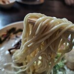 博多ラーメン 山桜 - 麺リフト