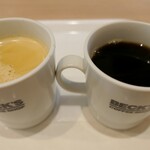 ベックス コーヒーショップ - （2022/8月）左が深煎りMで右がブレンドM