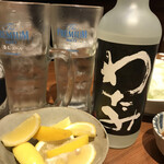 旨唐揚げと居酒メシ ミライザカ - ボトルよお供もたくさんある！