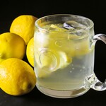 檸檬冷凍酸味雞尾酒鮮榨