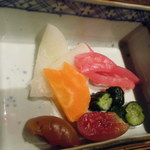 佐賀牛 季楽 銀座  - 漬物です。