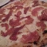 ピッツェリア キアッキェローネ - サラミのピザ