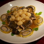 一龍蛇珠（へび（ハブ）とホタテ丸子の蒸し物）