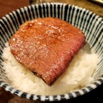 炭火焼肉ホルモン うらら - 