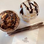 GODIVA - 