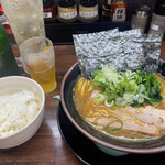 Tonkotsu Ebisuko - ラーメン¥800