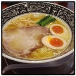 中村屋アットウエストパークカフェ - 塩ラーメン
