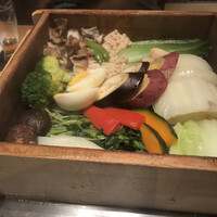 華蓮  大阪心斎橋店 - せいろ蒸し下段（野菜がメイン）