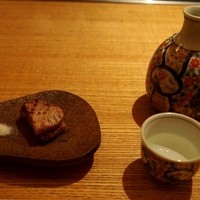 鮨 一二郎 - 中トロ漬けの炙り ＆ お酒