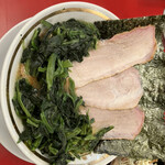 豚骨醤油ラーメン 王道家 - 