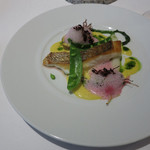 イザイ - ysaÿe＠ポアソンドマルシェ 新ジャガイモとホタルイカ