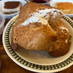 伊太利亭 - デザート★平日ランチセット（若鶏のカチャトラ風・1100円税込）★