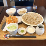 Mangetsuya - ・桜海老の天せいろ 1,450円/税込
                        ・温泉玉子 80円/税込
                        ・玄米ご飯 ランチタイムサービス