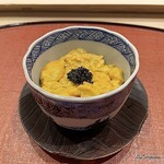 御料理 寺沢 - 生海胆とキャビアの痛風玉締め