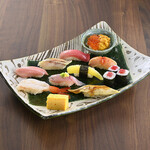 Takumi [10 pieces + Hosomaki] (Comes with Small dish sea urchin roe, miso soup, and Small dish)
