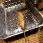 串かつ 越源 - 串カツ（牛肉）80円