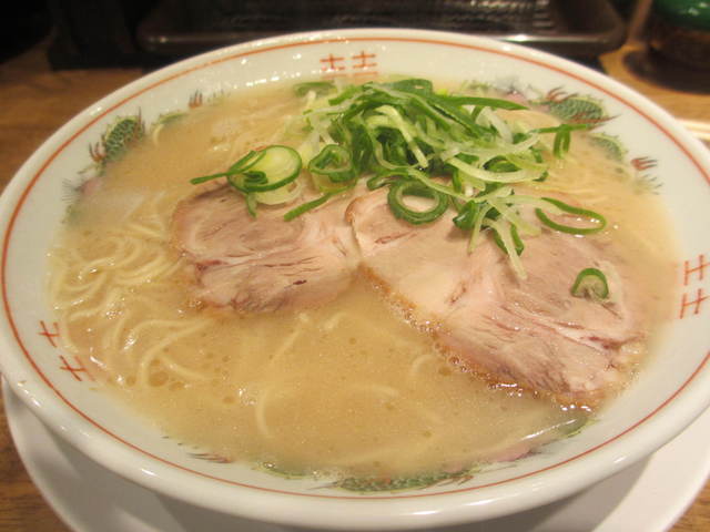 博多大砲ラーメン 西中洲店 天神南 ラーメン 食べログ 博多大砲ラーメン 西中洲店 天神南 ラーメン 食べログ