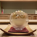 御料理 寺沢 - 白桃とシャインマスカット､梨とブルーチーズのブラマンジェ