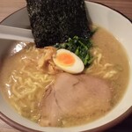 Yokohamaya - ラーメン