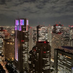 ニューヨーク・グリル - 店内入口の夜景