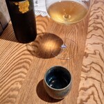 sio - 自然派のオレンジワイン。ダミアンのトカイ葡萄で作られたネカイ。ワインの世界は広いし奥深いな〜(^^)