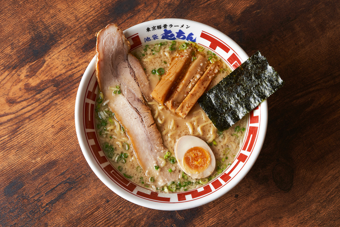 写真 : 屯ちん 池袋本店 （とんちん） - 池袋/ラーメン | 食べログ