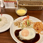 讃岐キッチン エスポワール - ハンバーグランチ目玉焼きトッピング