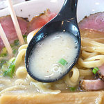 俺のラーメン あっぱれ屋 - 旨い濃厚スープ