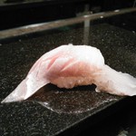 鮨あんりえるるかん - 北海道直送生のホッケの握り